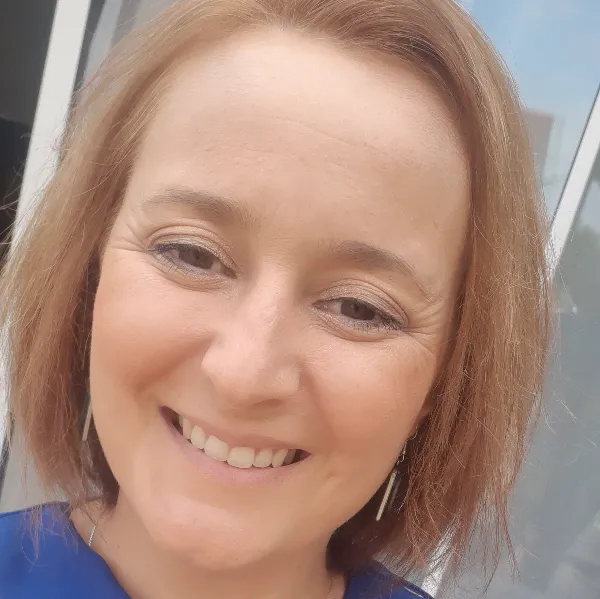 Elodie Benmahdi